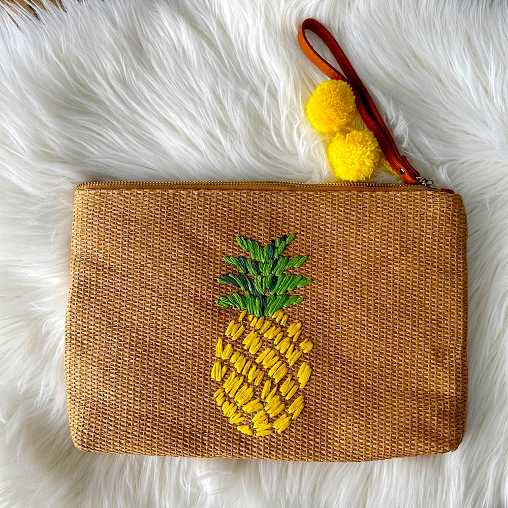 Oldnavy pineapple clutch